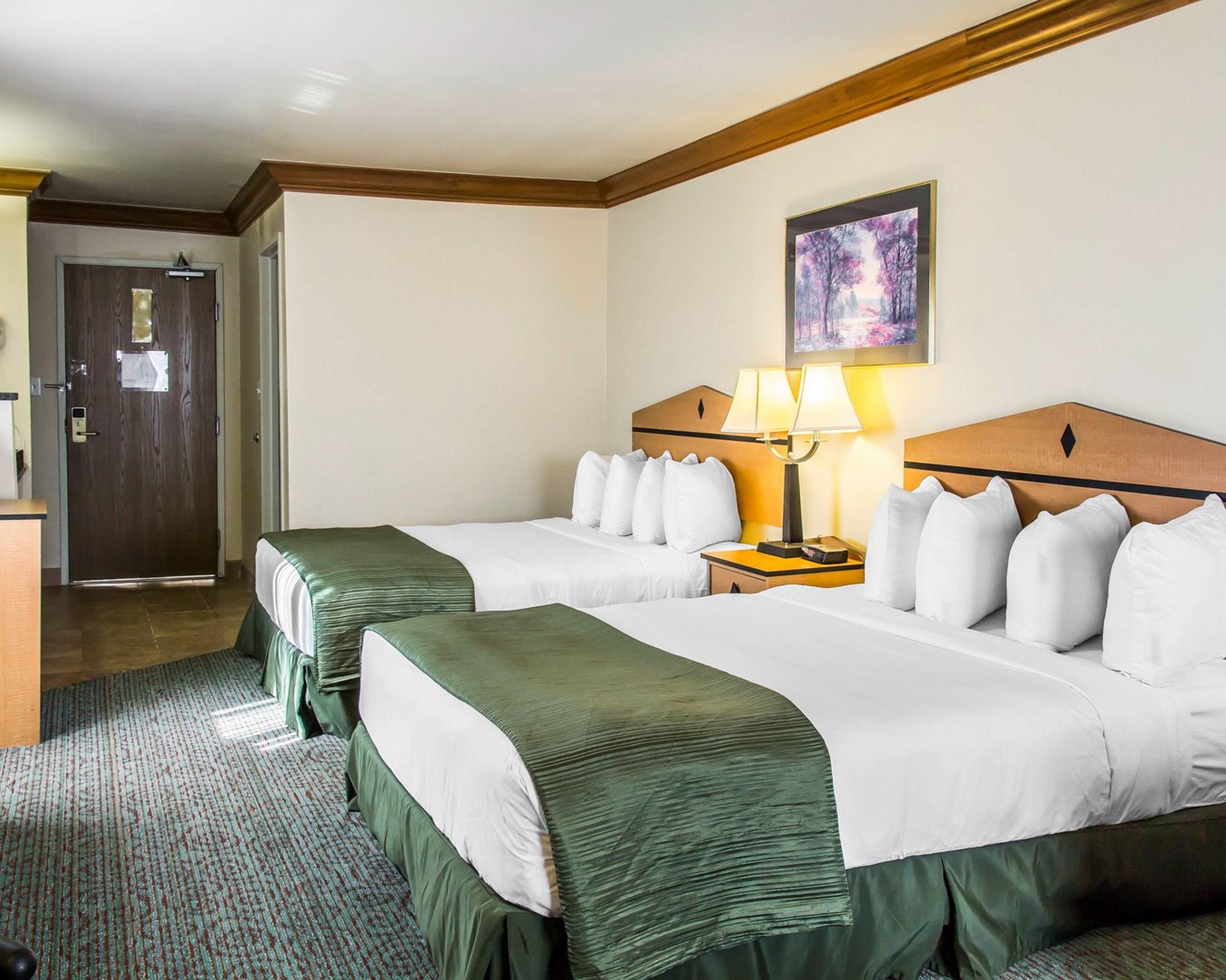 אורורה Quality Inn & Suites Denver Airport - Gateway Park מראה חיצוני תמונה