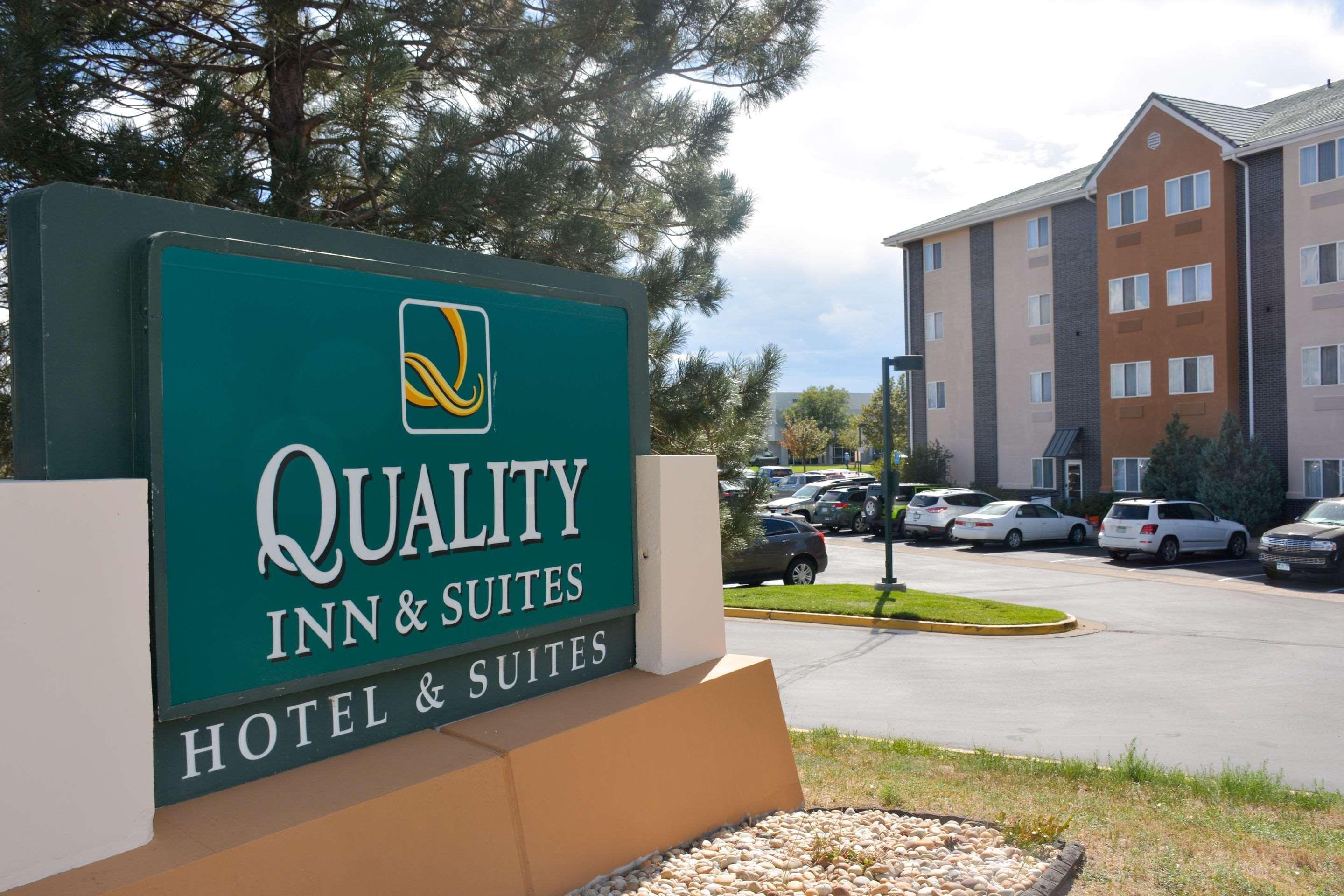 אורורה Quality Inn & Suites Denver Airport - Gateway Park מראה חיצוני תמונה