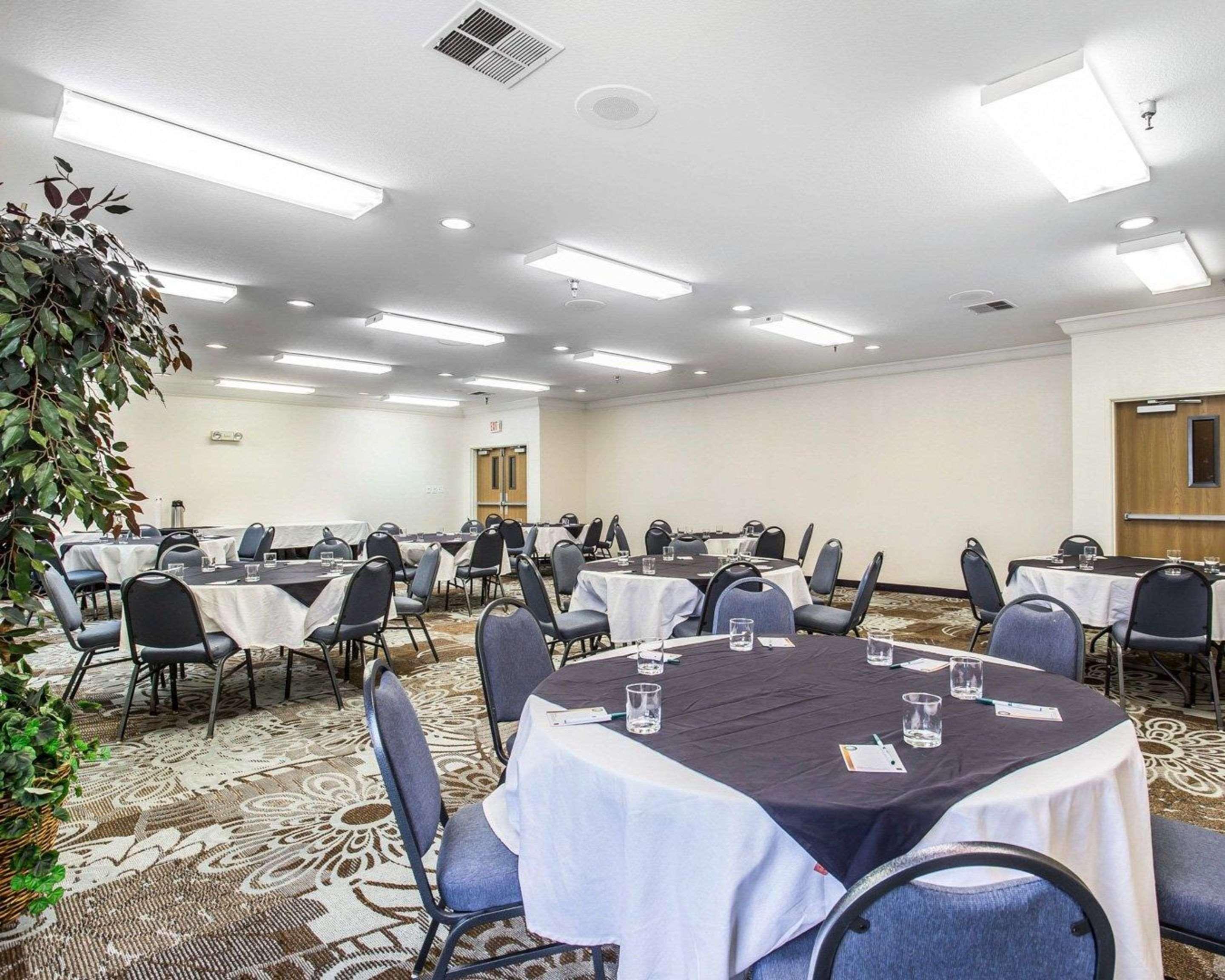 אורורה Quality Inn & Suites Denver Airport - Gateway Park מראה חיצוני תמונה