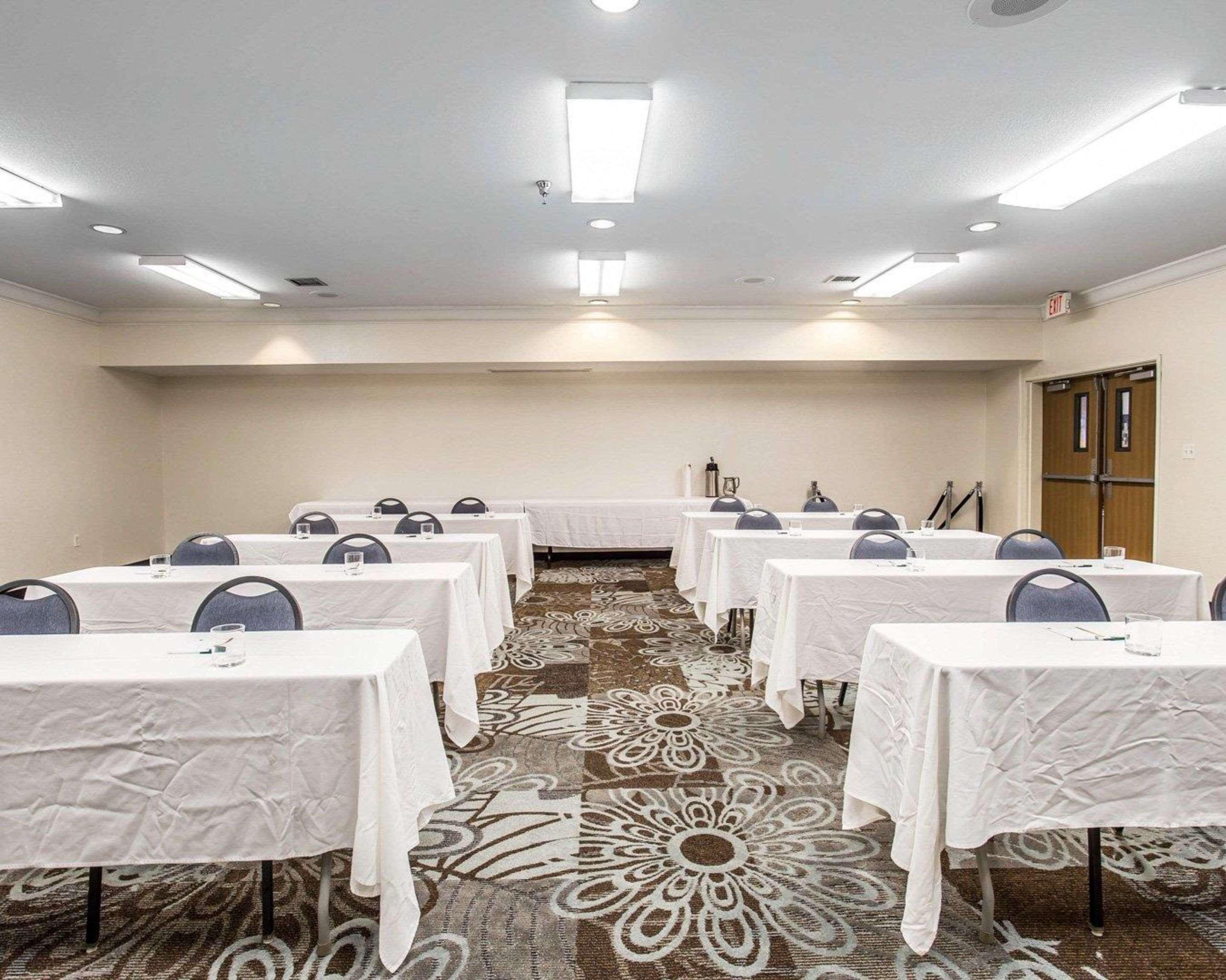 אורורה Quality Inn & Suites Denver Airport - Gateway Park מראה חיצוני תמונה