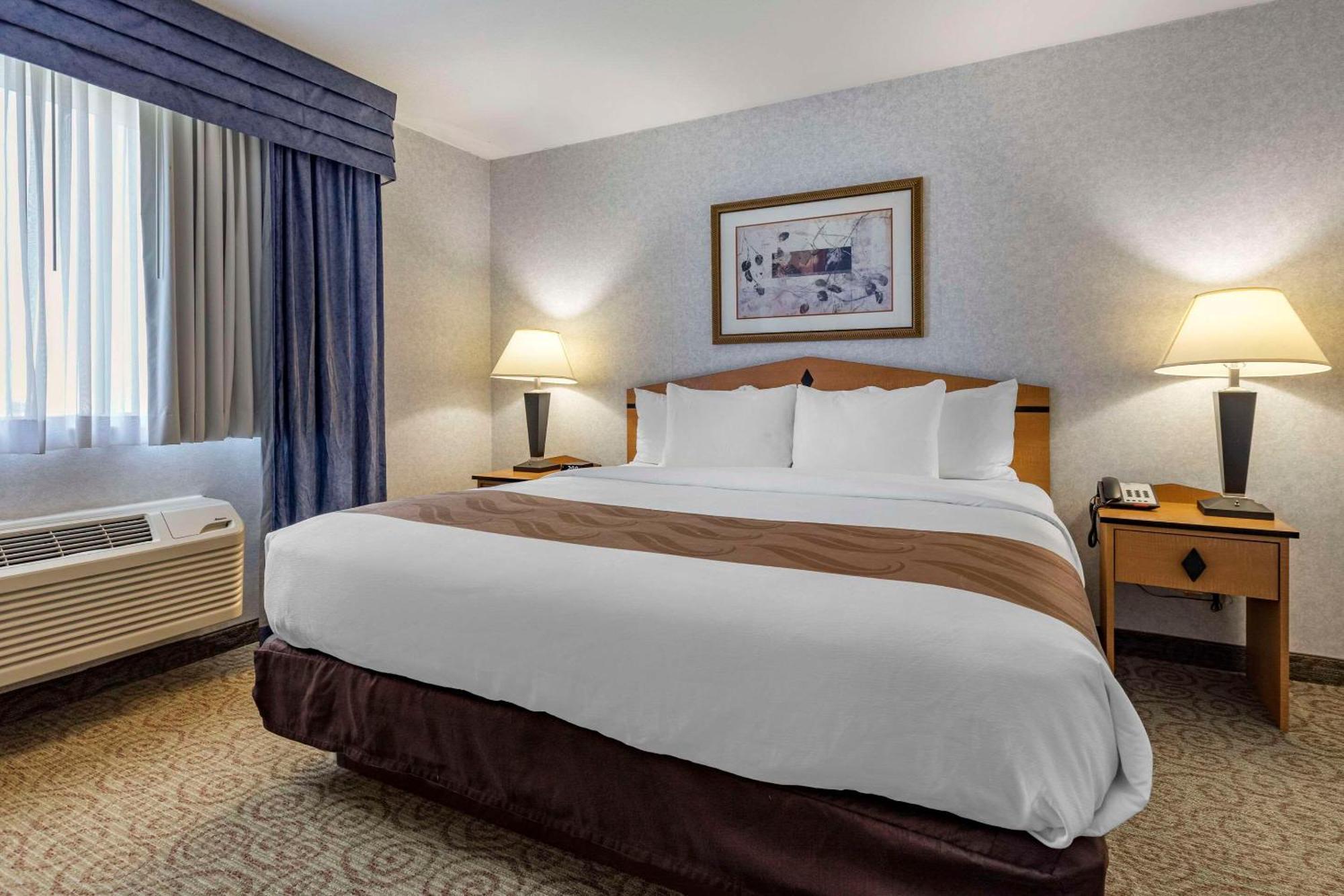 אורורה Quality Inn & Suites Denver Airport - Gateway Park מראה חיצוני תמונה