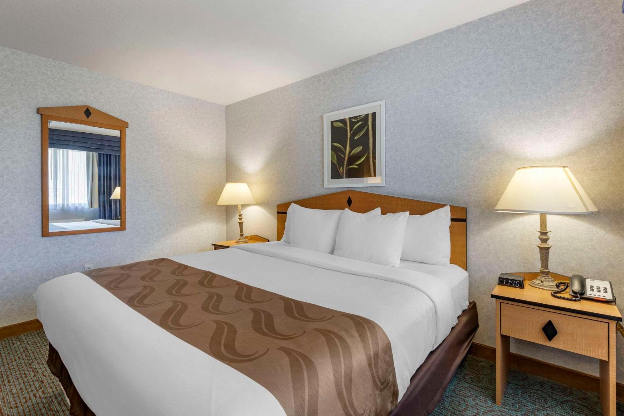 אורורה Quality Inn & Suites Denver Airport - Gateway Park מראה חיצוני תמונה