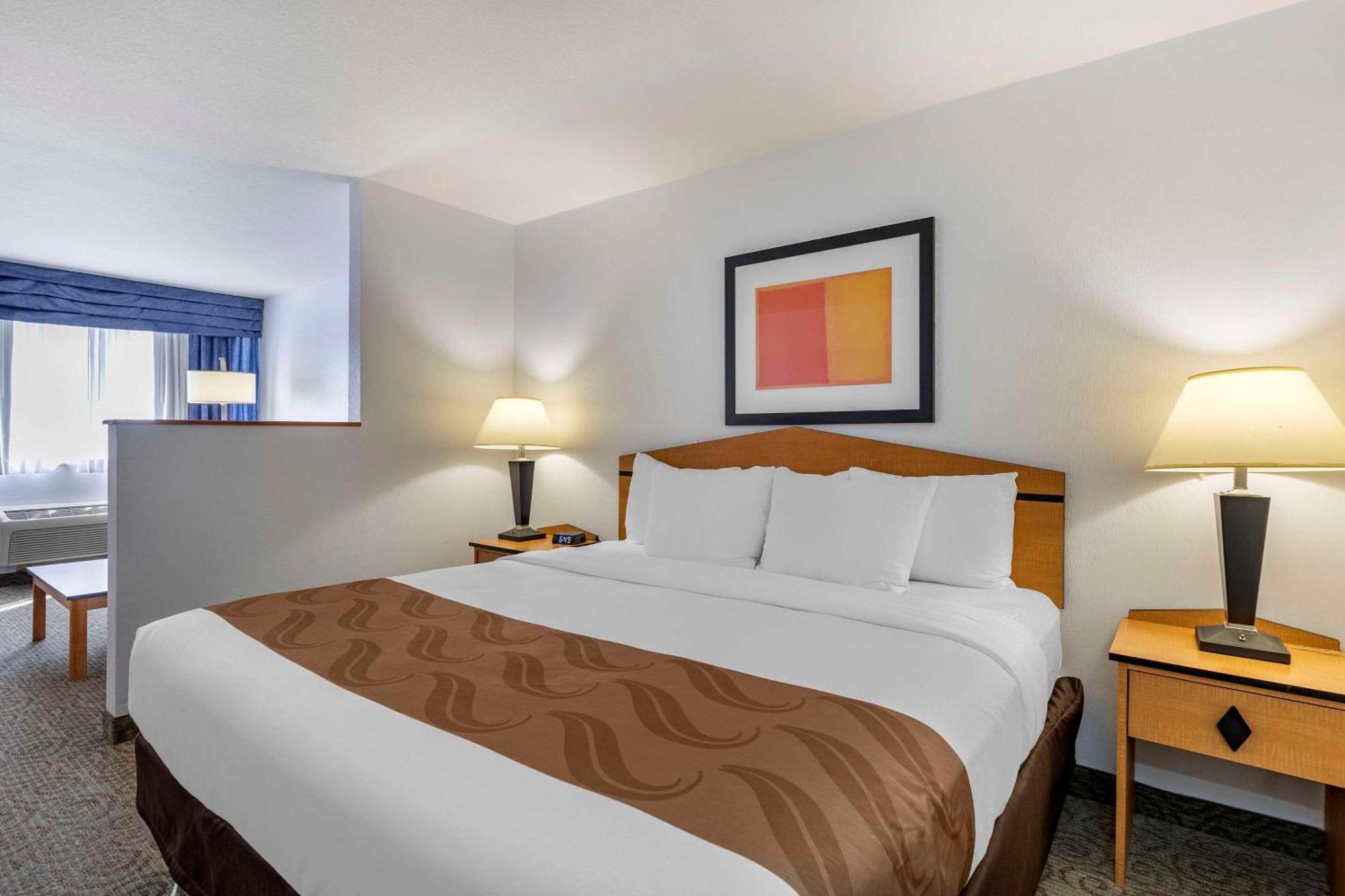 אורורה Quality Inn & Suites Denver Airport - Gateway Park מראה חיצוני תמונה