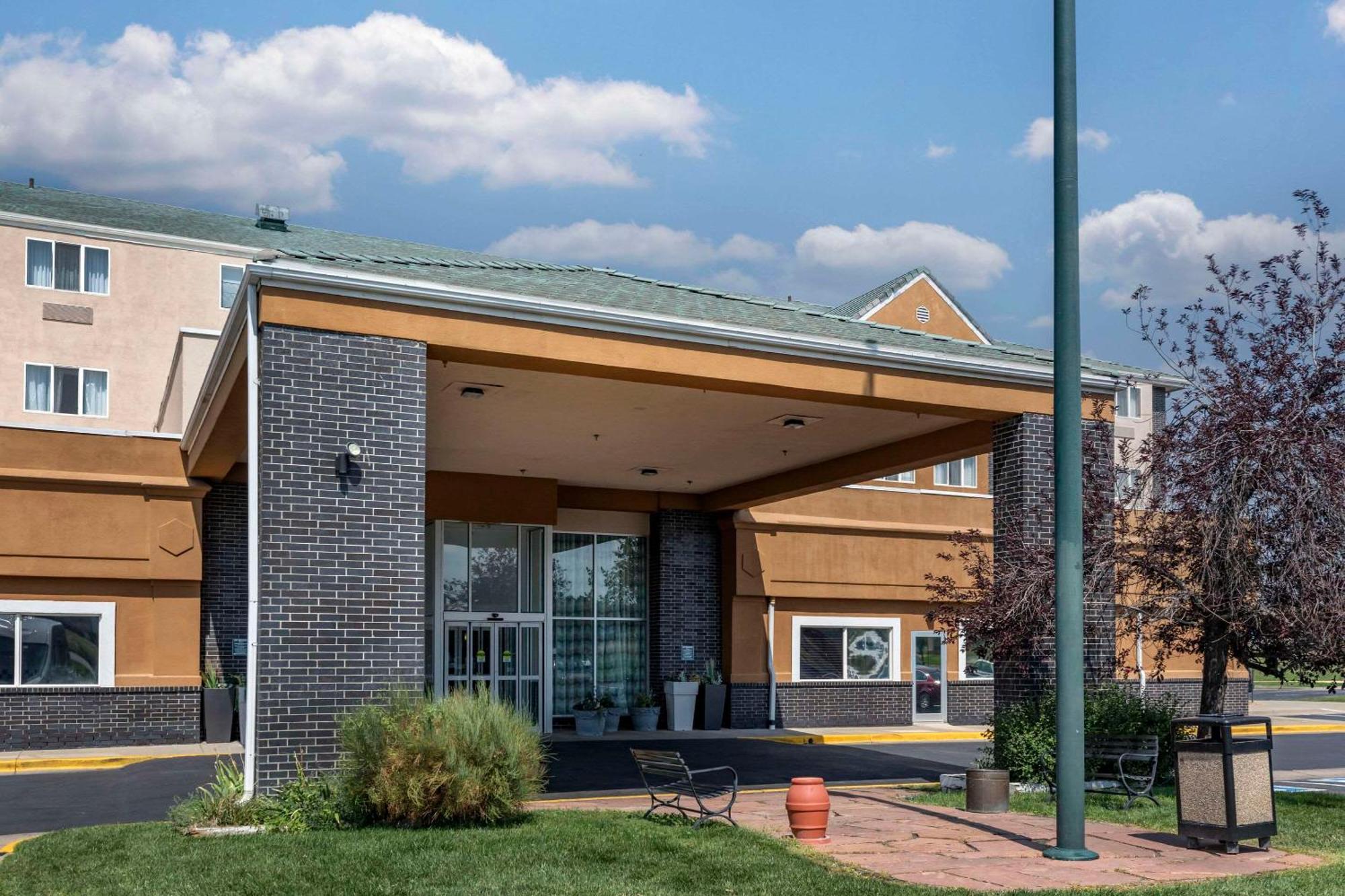 אורורה Quality Inn & Suites Denver Airport - Gateway Park מראה חיצוני תמונה